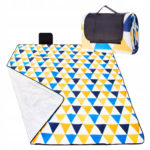 Patura pentru picnic sau plaja, cu folie izolatoare si maner, 200x200cm, albastru galben