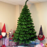 Brad artificial Christmas Deluxe by Sersimo, Duo, doua nuante verde, 290cm