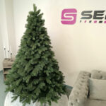 Brad artificial Christmas Deluxe by Sersimo, Cedru, 2D+3D, 210cm