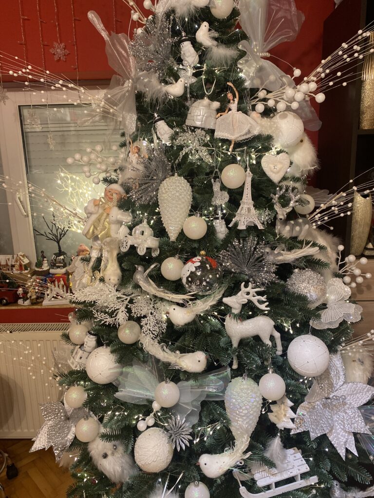 Image #1 from Ildyko