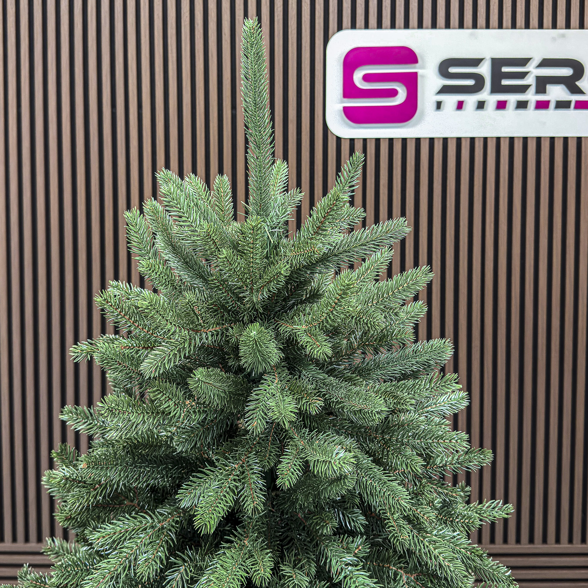 Brad artificial Christmas Deluxe by Sersimo, Alpin Select, integral 3D, 180cm - imagine 9