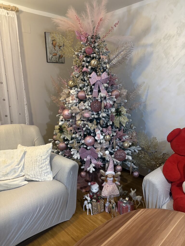 Image #1 from Dracea Claudia