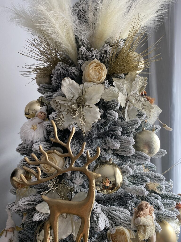 Image #1 from Veronica Tatar