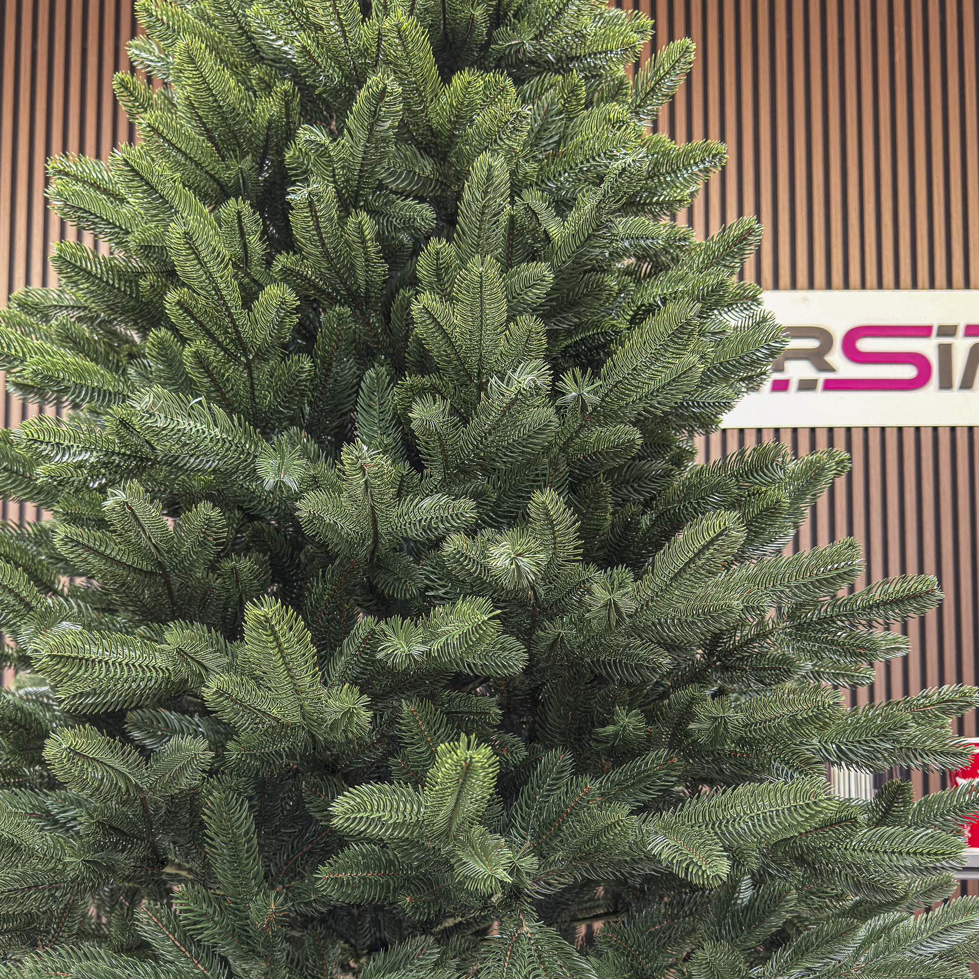 Brad artificial Christmas Deluxe by Sersimo, Laponia Select, integral 3D, 180cm - imagine 10