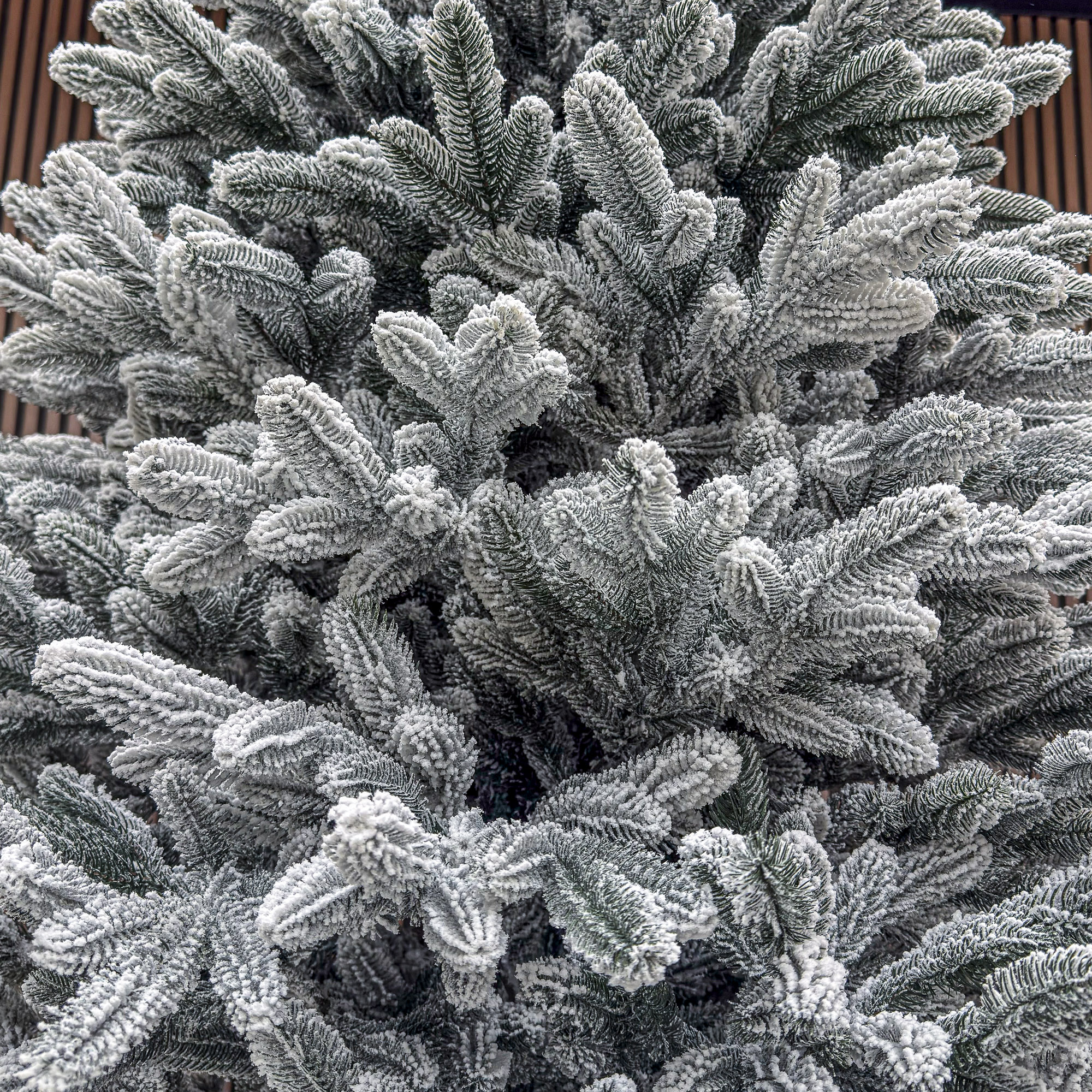 Brad artificial Christmas Deluxe by Sersimo, Laponia Select nins, integral 3D, 230cm - imagine 21