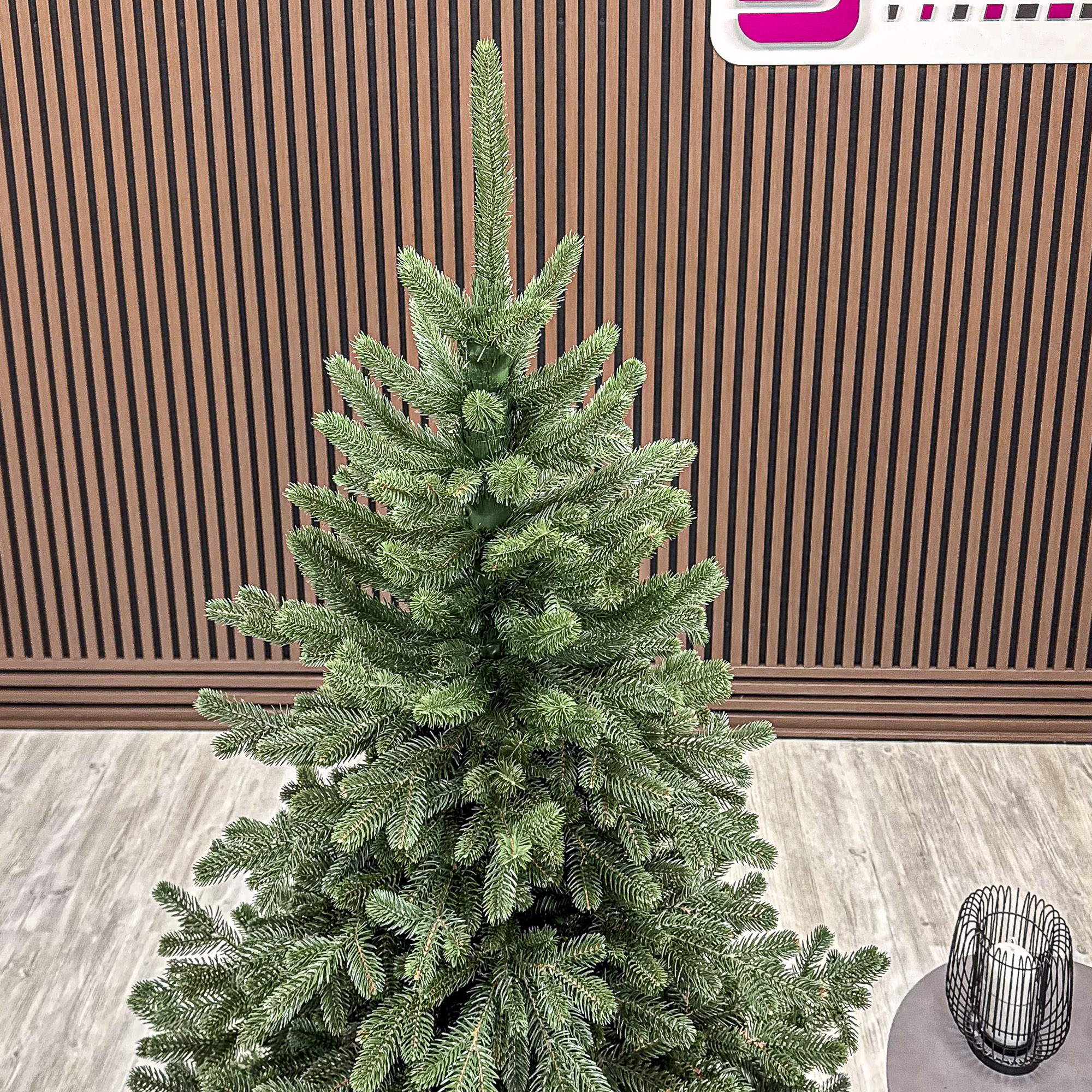 Brad artificial Christmas Deluxe by Sersimo, Viena Select, integral 3D, 180cm - imagine 2