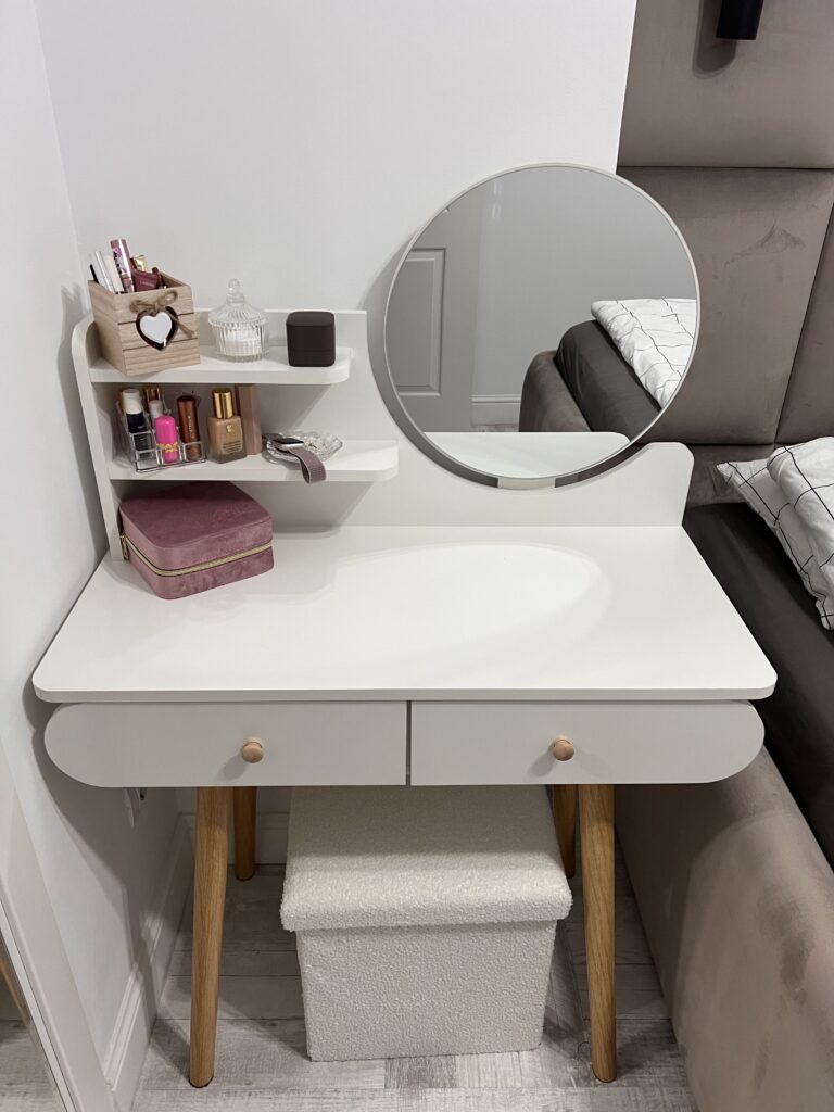 Image #1 from Marta Laslau