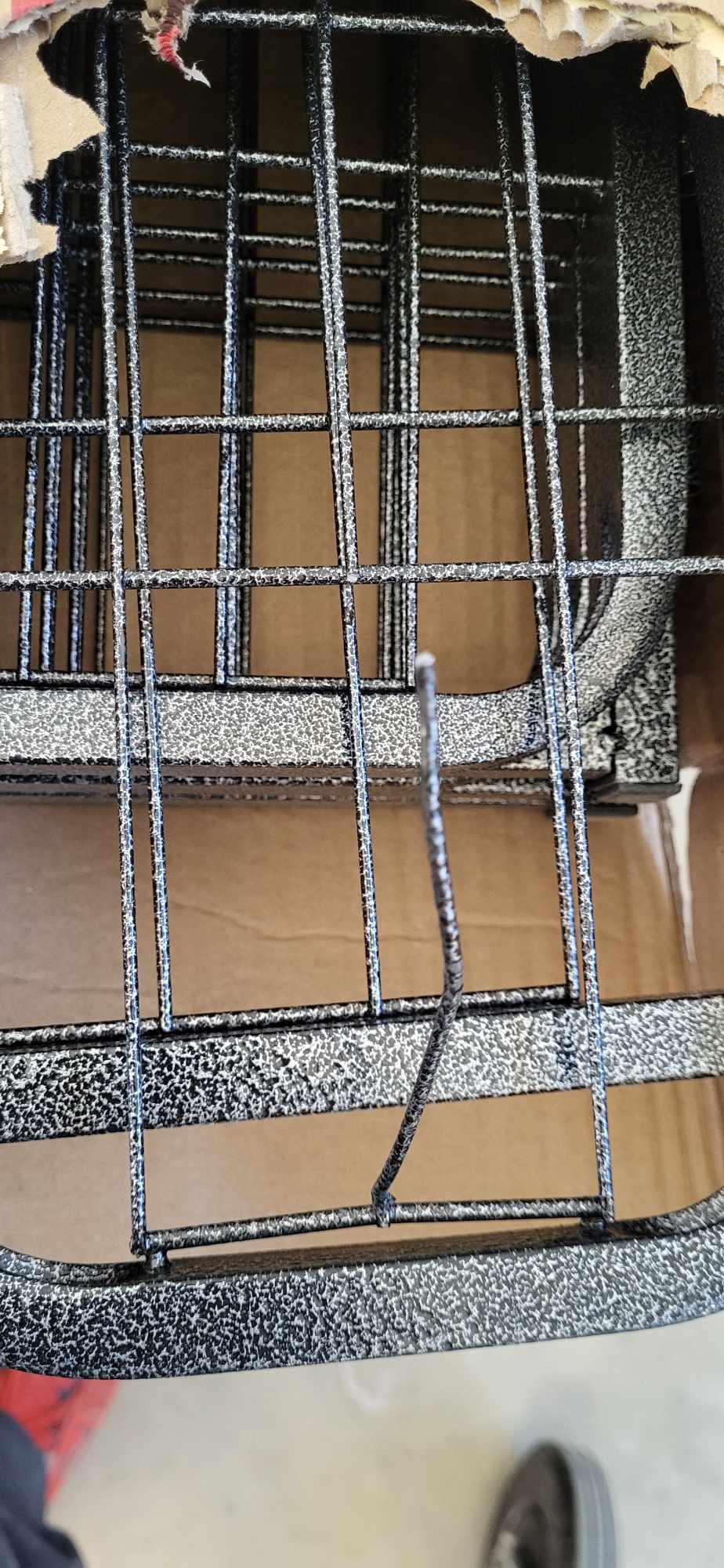 RESIGILAT: FEANDREA Tarc din panouri de fier pentru caini de talie medie, cu usa de acces, 160x160x60cm, gri - imagine 3