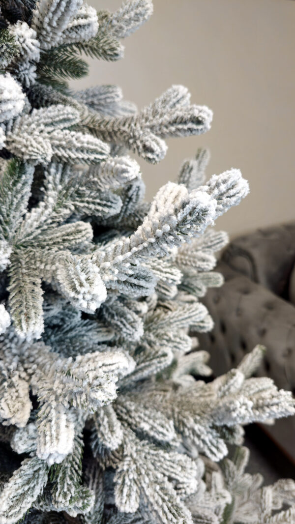 Brad artificial Christmas Deluxe by Sersimo, Viena Select nins, integral 3D, 210cm - imagine 7