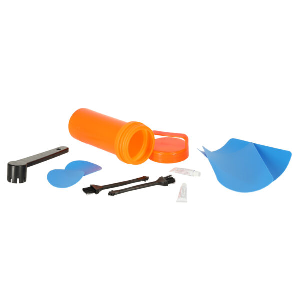 Set reparatie SUP cu 4 plasturi, 2 tuburi adeziv si perii aplicare, in cutie din plastic - imagine 7