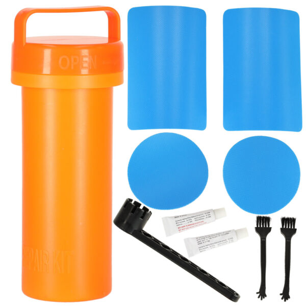 Set reparatie SUP cu 4 plasturi, 2 tuburi adeziv si perii aplicare, in cutie din plastic