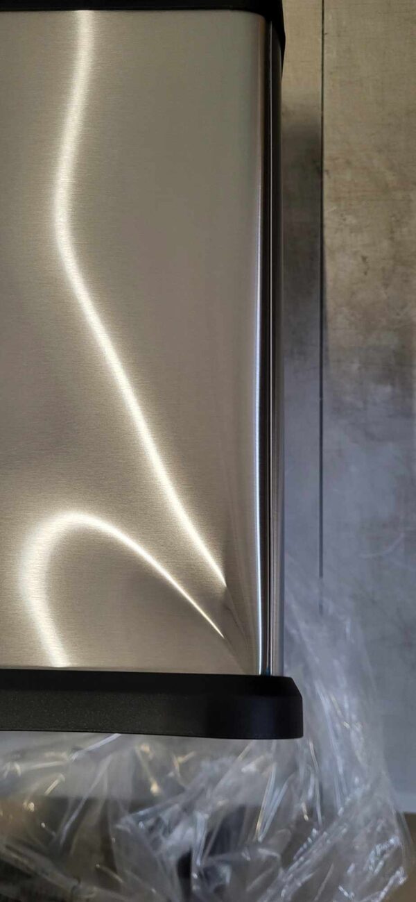 RESIGILAT: SONGMICS Cos de gunoi din inox cu 3 compartimente colectare selectiva, cu galeti interioare, 3x8litri, argintiu si negru - imagine 3