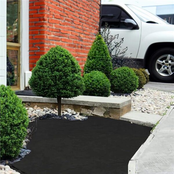 Folie agrotextil, mulcire, antiburuieni, filtru UV, 10 x 3.2metri, 90g/m2, negru - imagine 12
