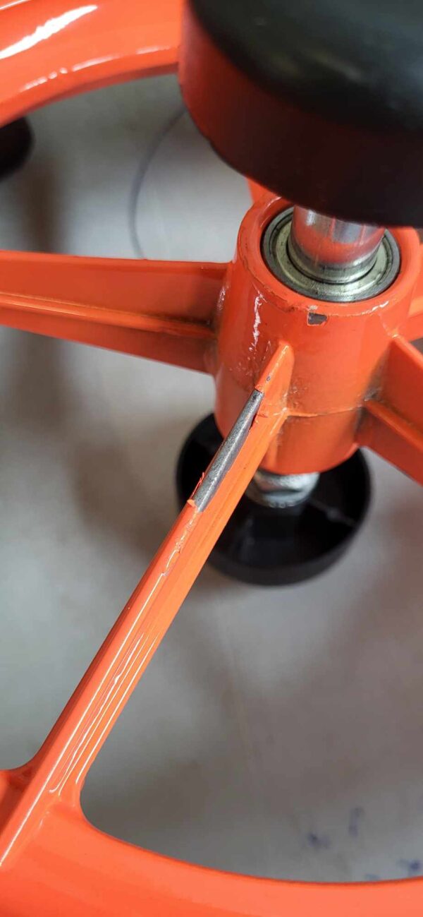 RESIGILAT: Bicicleta fara pedale LEO pentru copii 12", cadru otel, roti gonflabile cu camera, reglabila 52–60 cm, gri - imagine 3