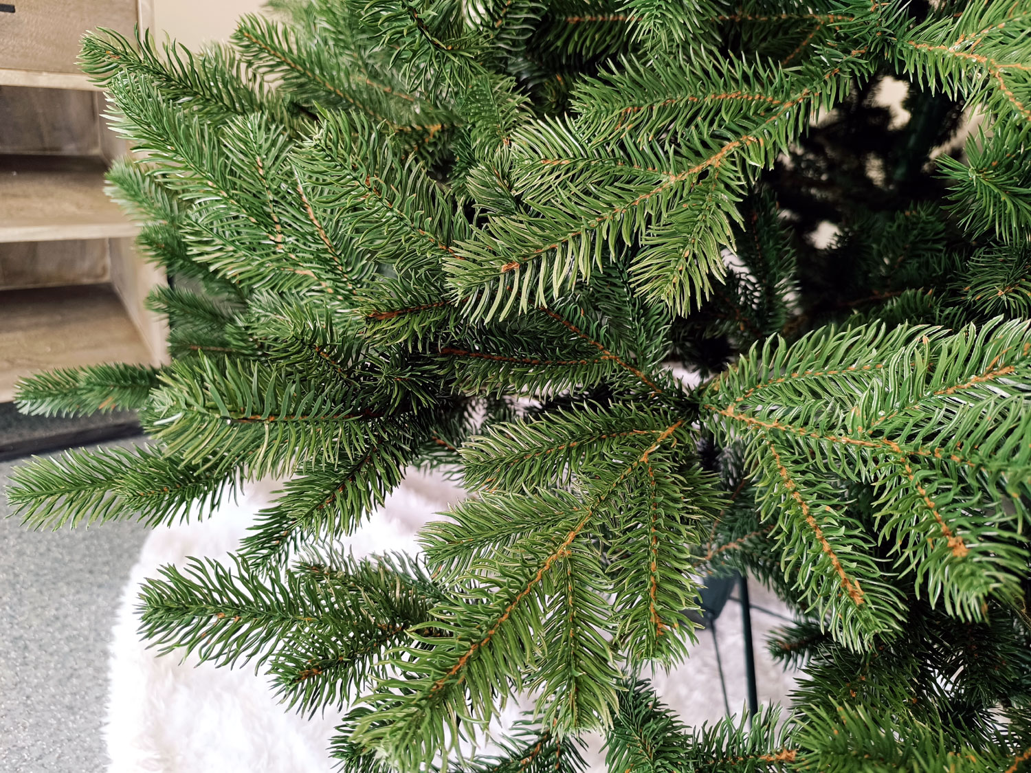 Brad artificial Christmas Deluxe by Sersimo, Kovalivska verde, 3D, 250cm - imagine 2