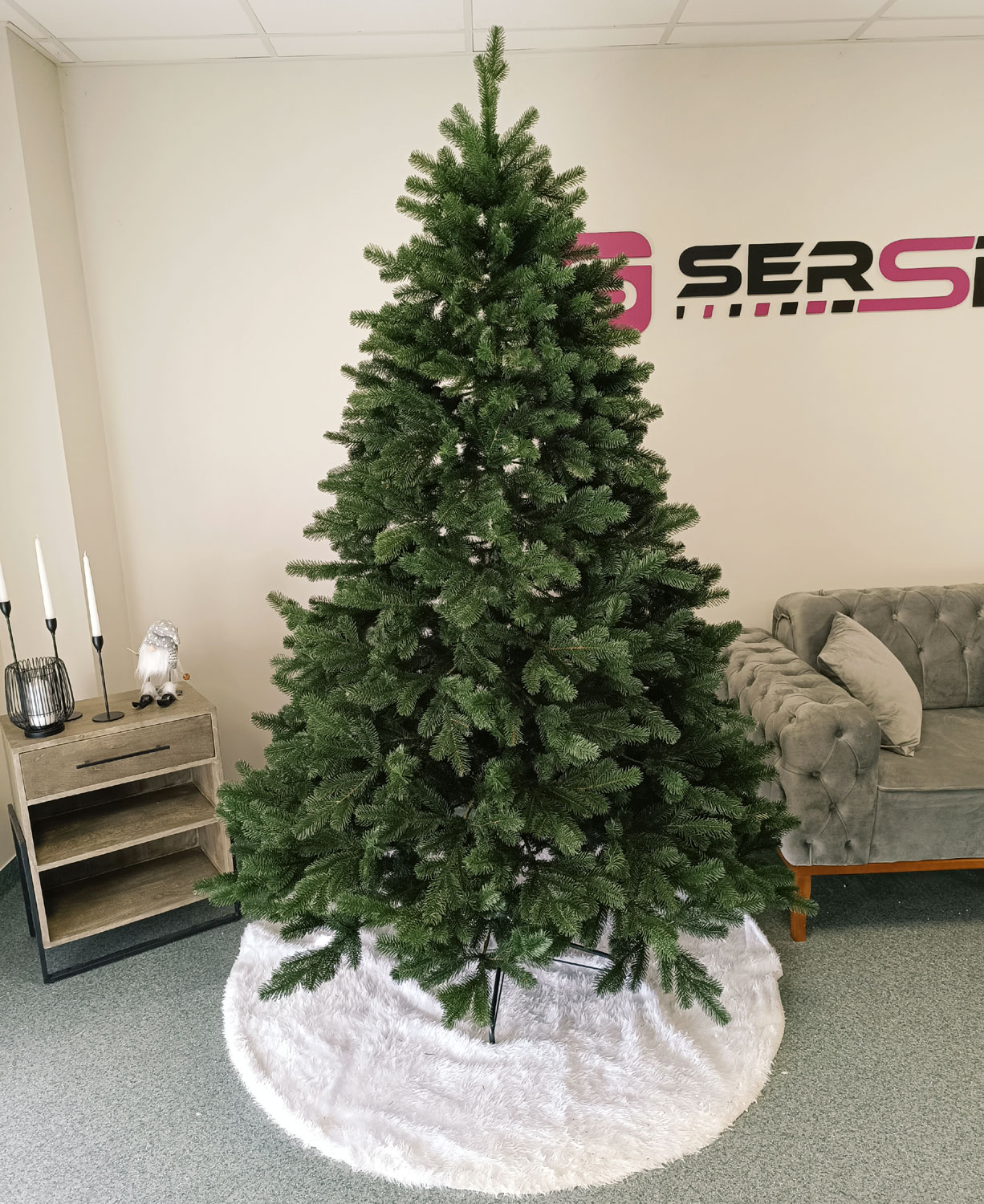 Brad artificial Christmas Deluxe by Sersimo, Kovalivska verde, 3D, 250cm - imagine 11