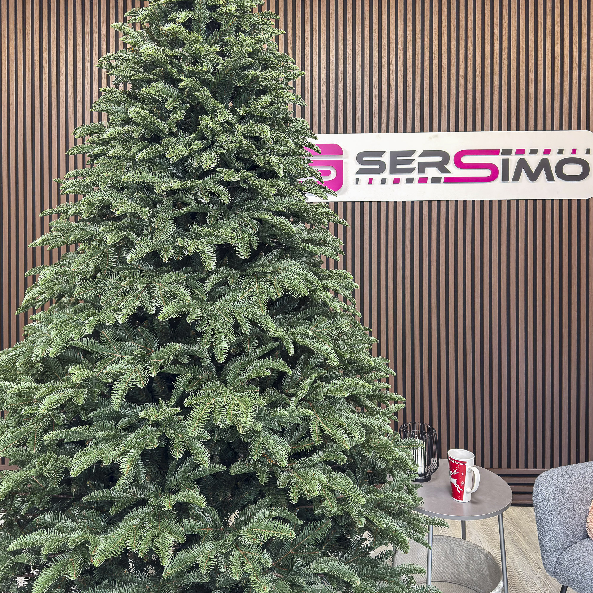 Brad artificial Christmas Deluxe by Sersimo, Alaska, verde, mix 2D+3D, 250 cm - imagine 11