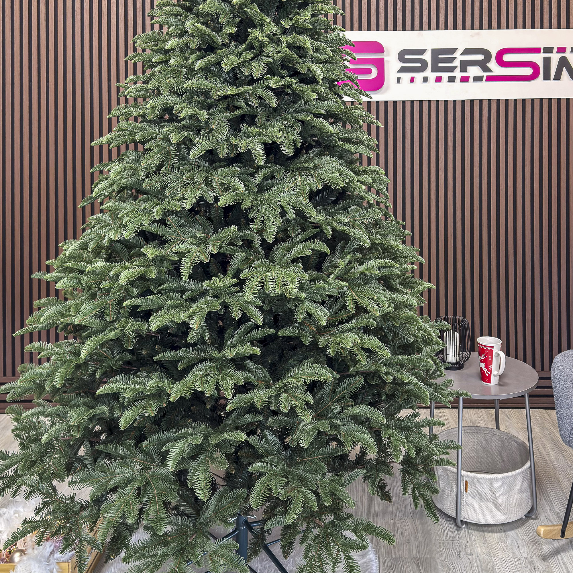 Brad artificial Christmas Deluxe by Sersimo, Alaska, verde, mix 2D+3D, 250 cm - imagine 12