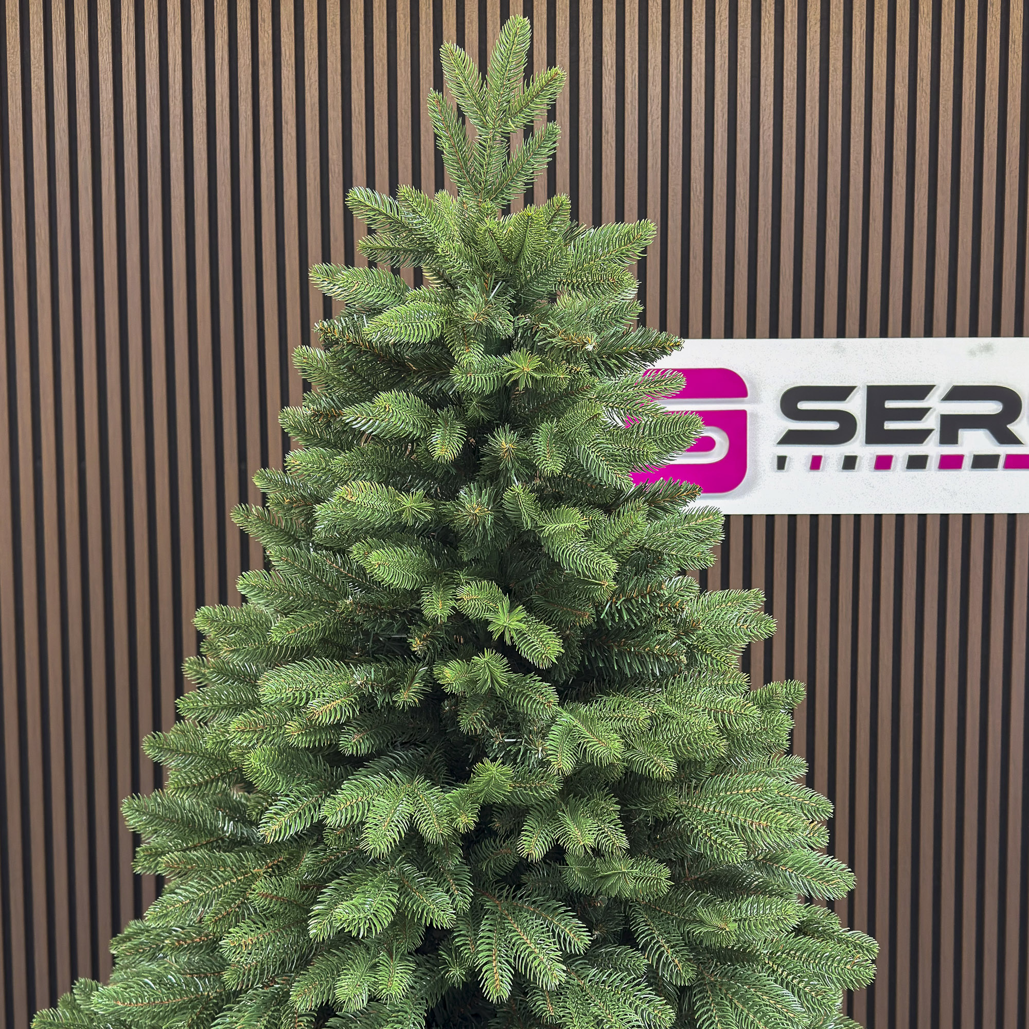 Brad artificial Christmas Deluxe by Sersimo, Belgia, 2D+3D, 250cm - imagine 5