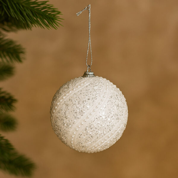Set 12 globuri decorative cu sclipici si paiete, 3 modele asortate, diametru 8 cm, alb - imagine 3