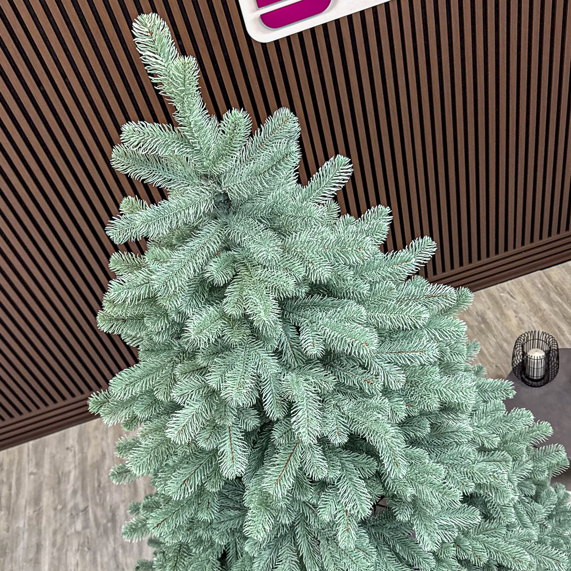 Brad artificial Christmas Deluxe by Sersimo, Kovalivska argintiu, 3D, 250 cm - imagine 5