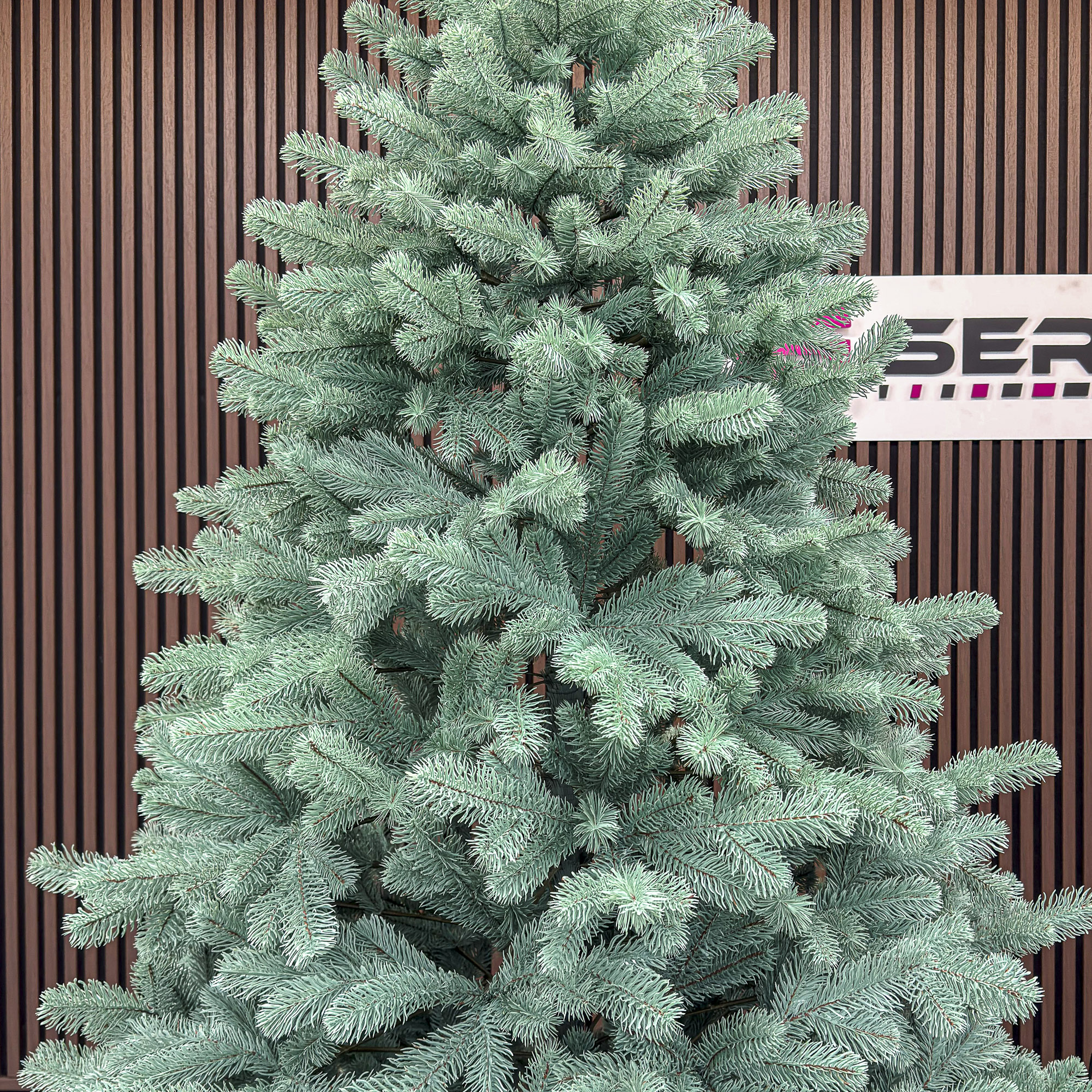 Brad artificial Christmas Deluxe by Sersimo, Kovalivska argintiu, 3D, 250 cm - imagine 11