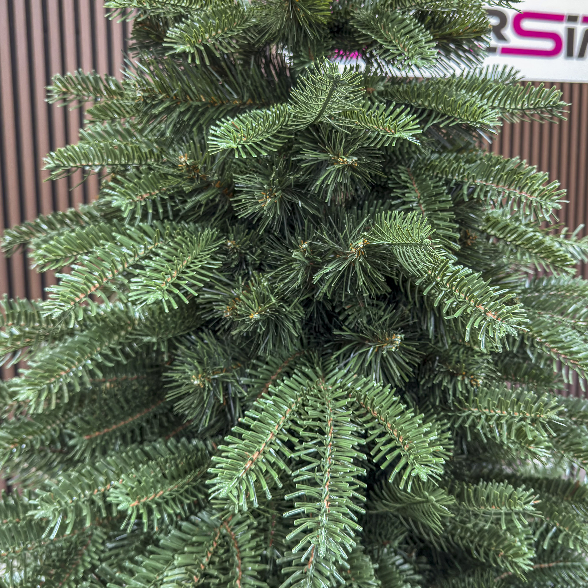 Brad artificial Christmas Deluxe by Sersimo, Norvegia verde, mix 2D+3D, 180 cm - imagine 6