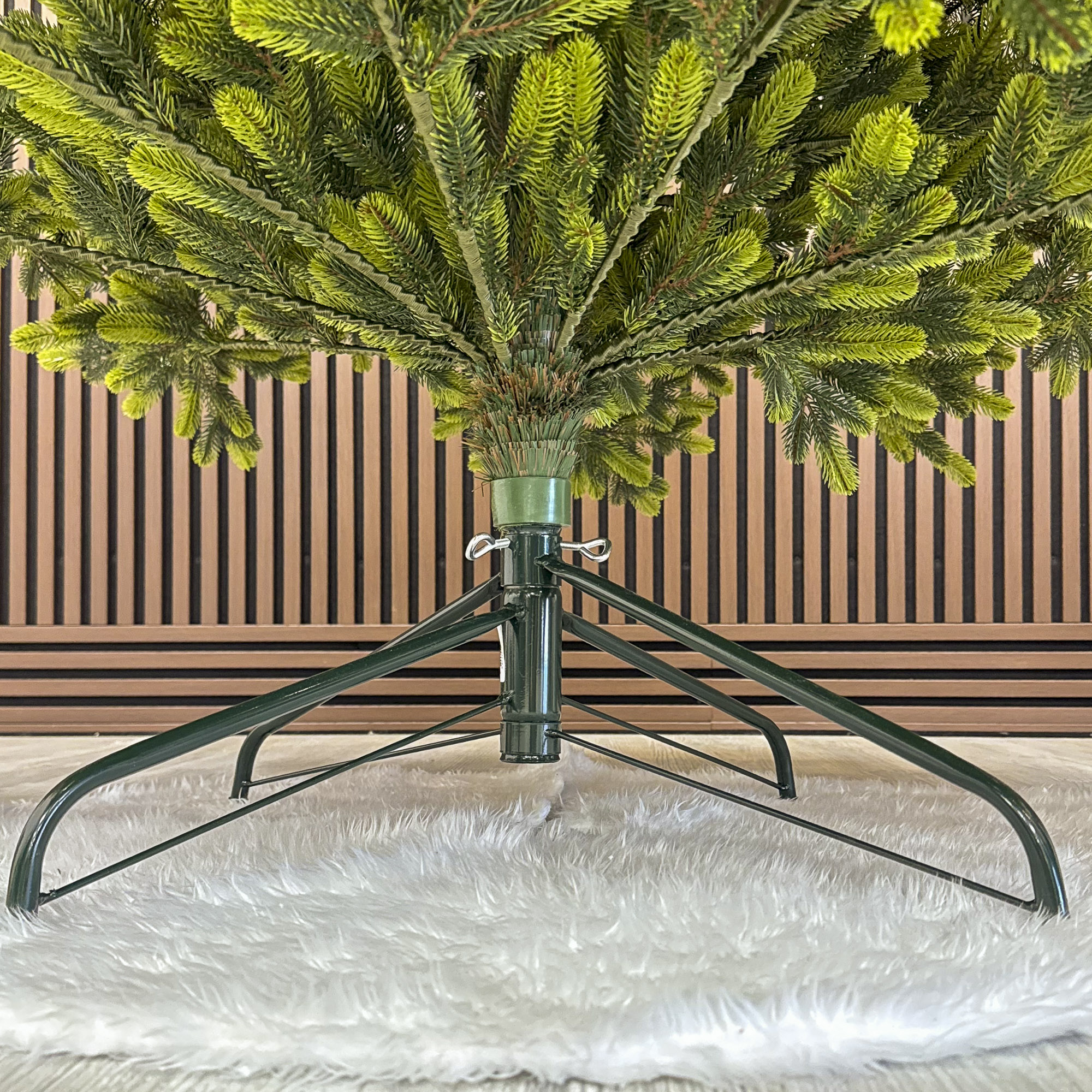 Brad artificial Christmas Deluxe by Sersimo, Polar Spring Select, integral 3D, 180 cm - imagine 7