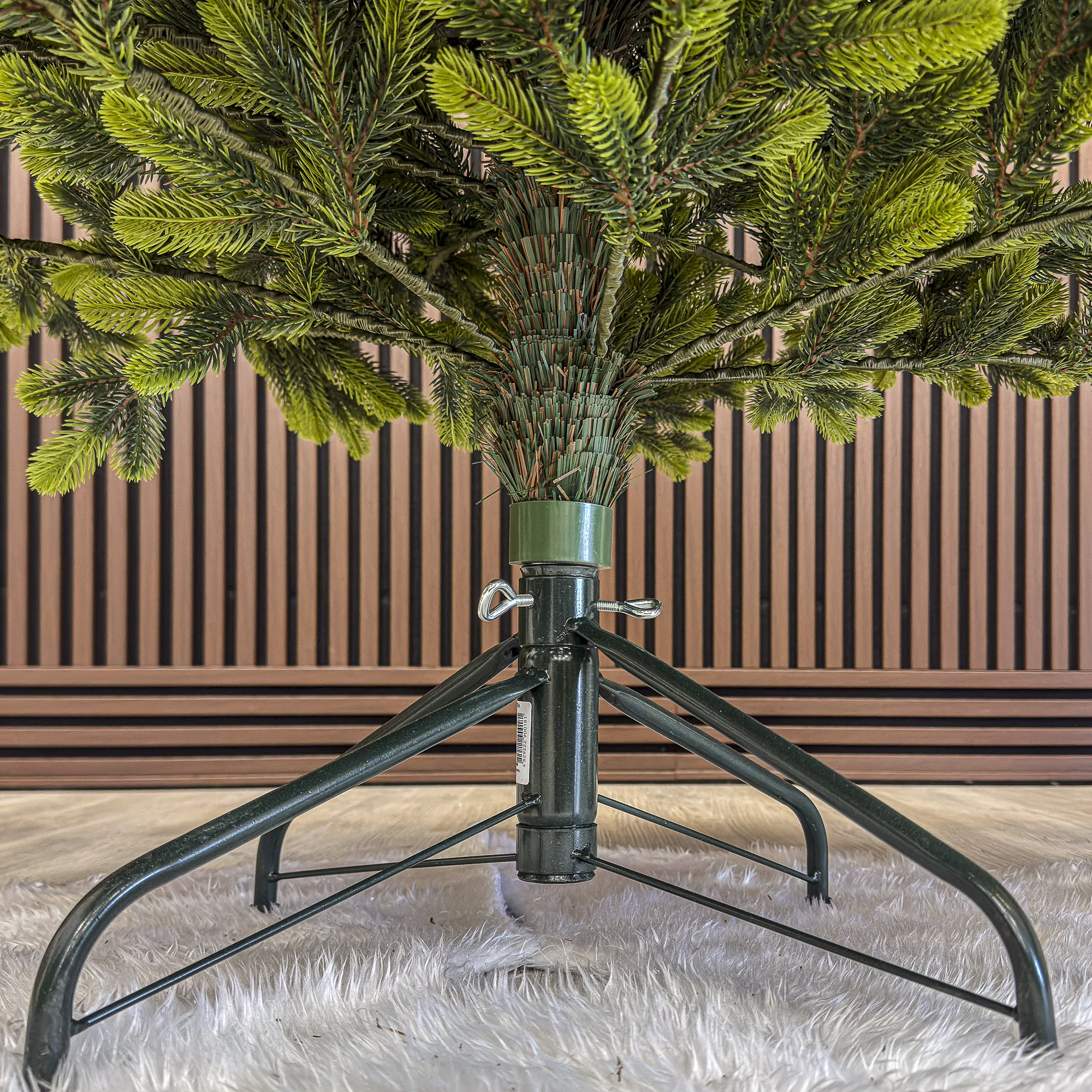 Brad artificial Christmas Deluxe by Sersimo, Polar Spring Select, integral 3D, 180 cm - imagine 16