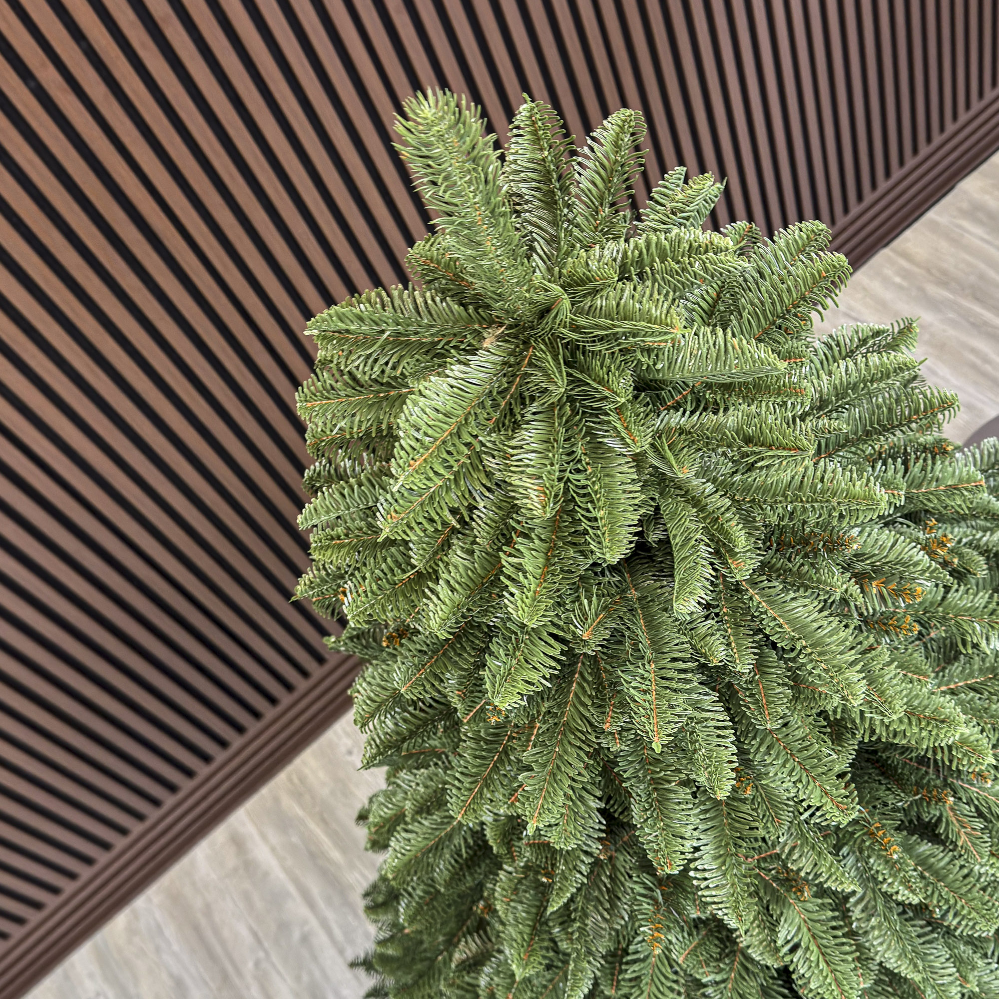 Brad artificial Christmas Deluxe by Sersimo, Alaska, verde, mix 2D+3D, 230 cm - imagine 3