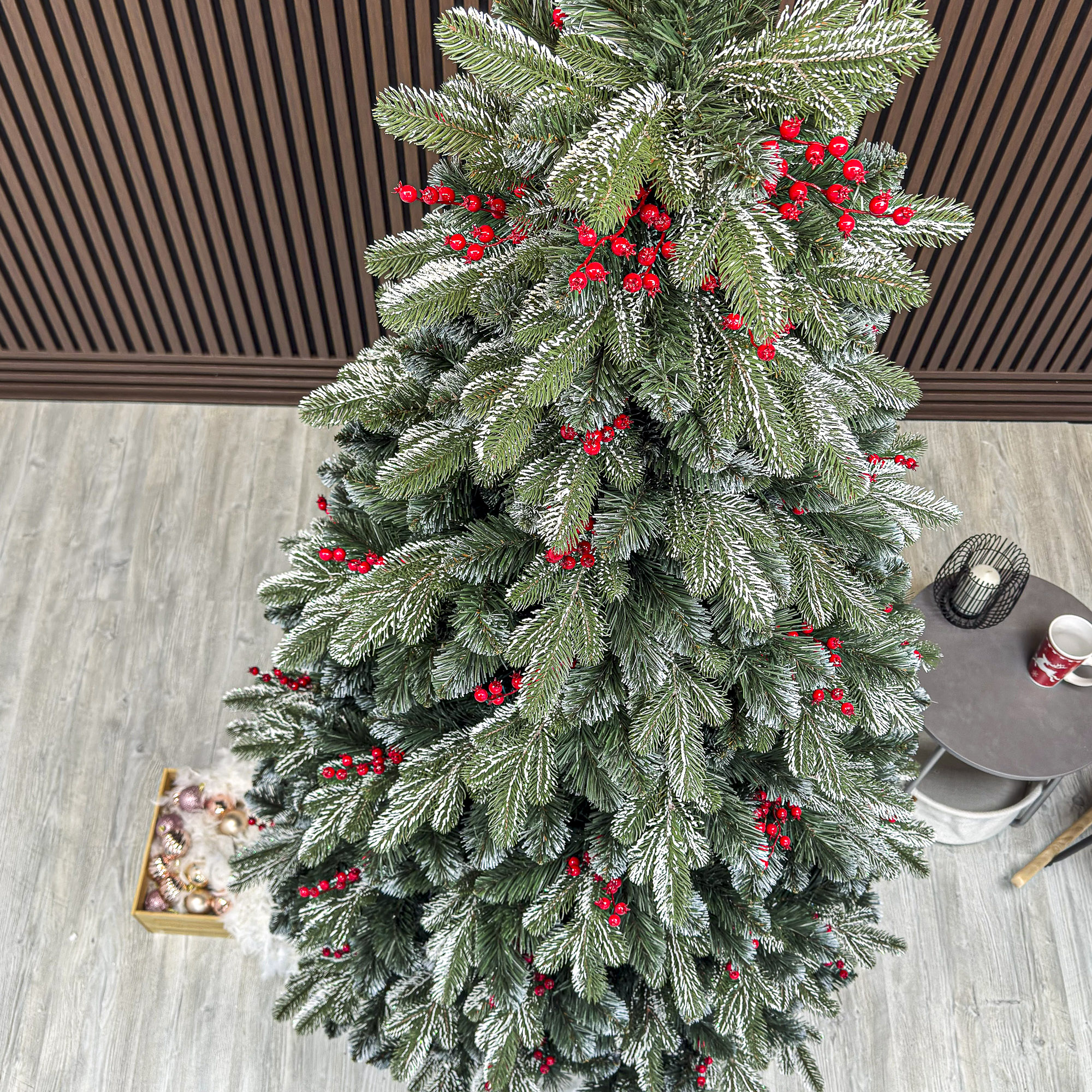 Brad artificial Sersimo, Alexima Elite, verde nins cu merisoare, mix 2D+3D, 230 cm - imagine 5