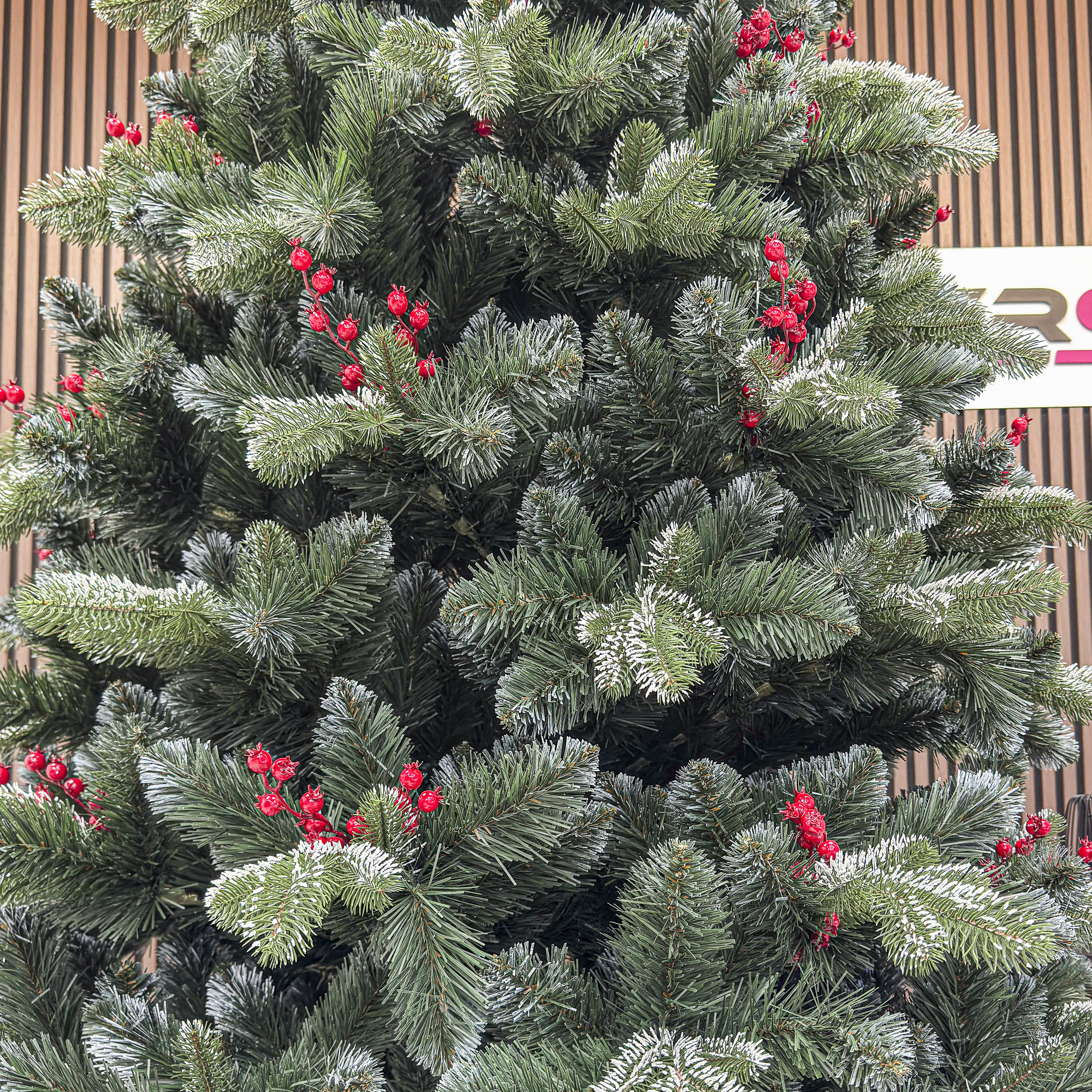 Brad artificial Sersimo, Alexima Elite, verde nins cu merisoare, mix 2D+3D, 230 cm - imagine 7