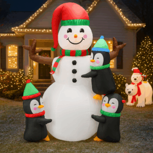 Om de zapada gonflabil de exterior, cu pinguini si iluminare LED, 190 cm, compresor integrat, alb