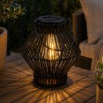 Lampion solar metalic 19 cm, iluminare ambientala LED, design decorativ pentru gradina, terasa sau balcon, negru
