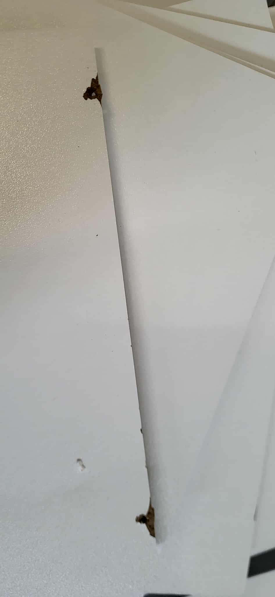 RESIGILAT: VASAGLE Dulap baie lavoar, cu 3 sertare si 2 compartimente, MDF, 70x30x64 cm, alb si gri - imagine 4