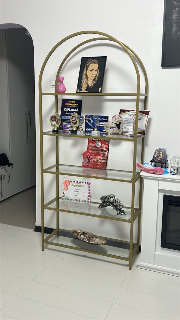 Image #1 from Lucica P.