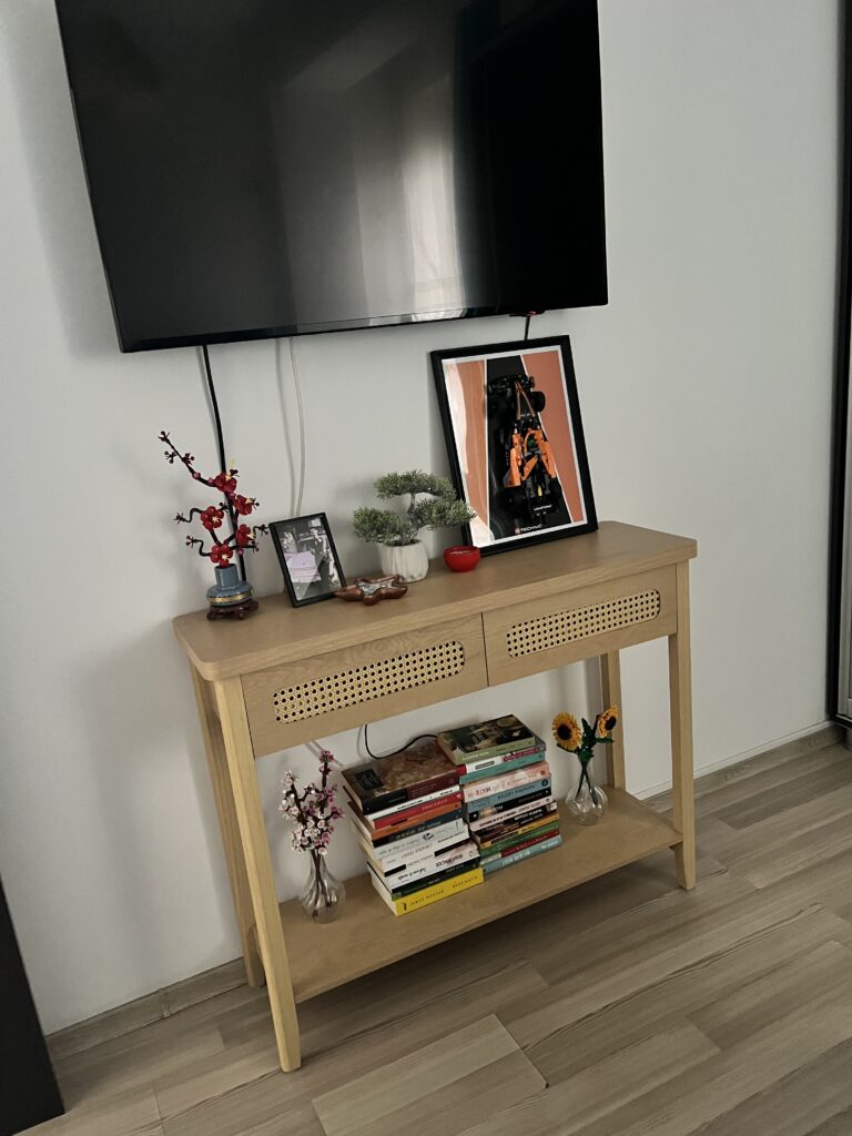 Image #1 from Florentina