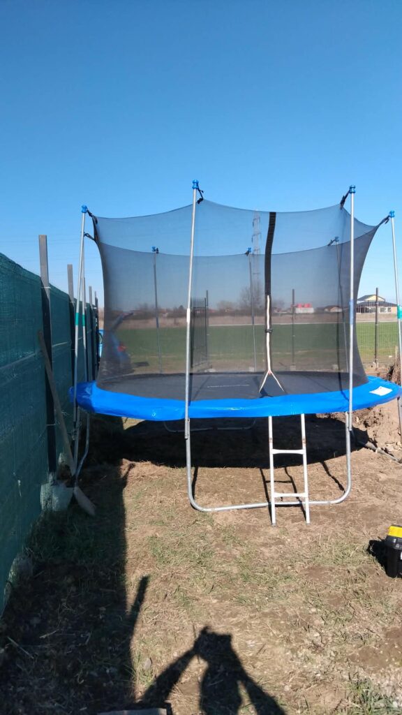 Image #1 from Amza G.