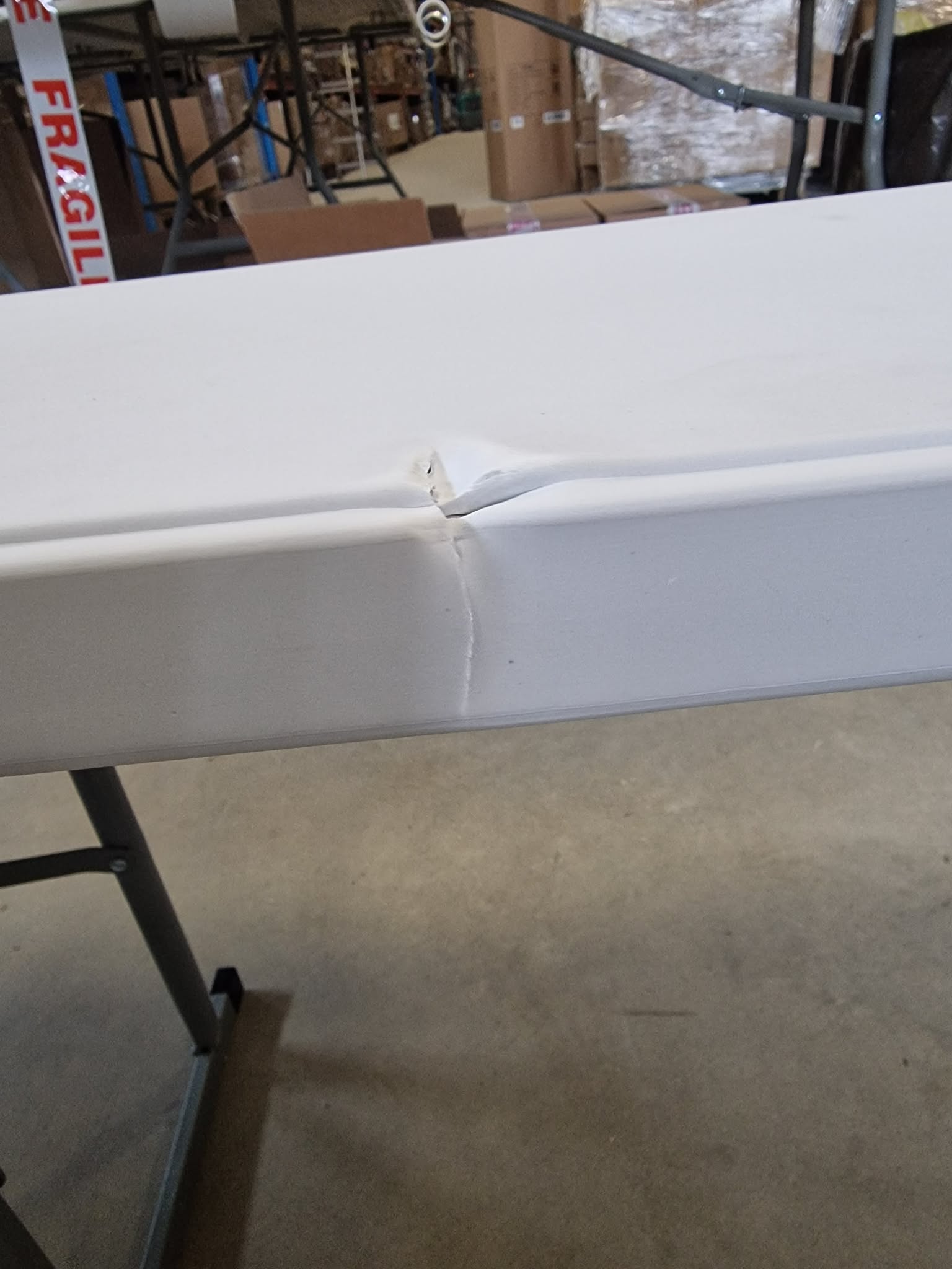 RESIGILAT: Banca pliabila pentru evenimente si catering, 183x28x43 cm, din HDPE si otel, alb - imagine 3