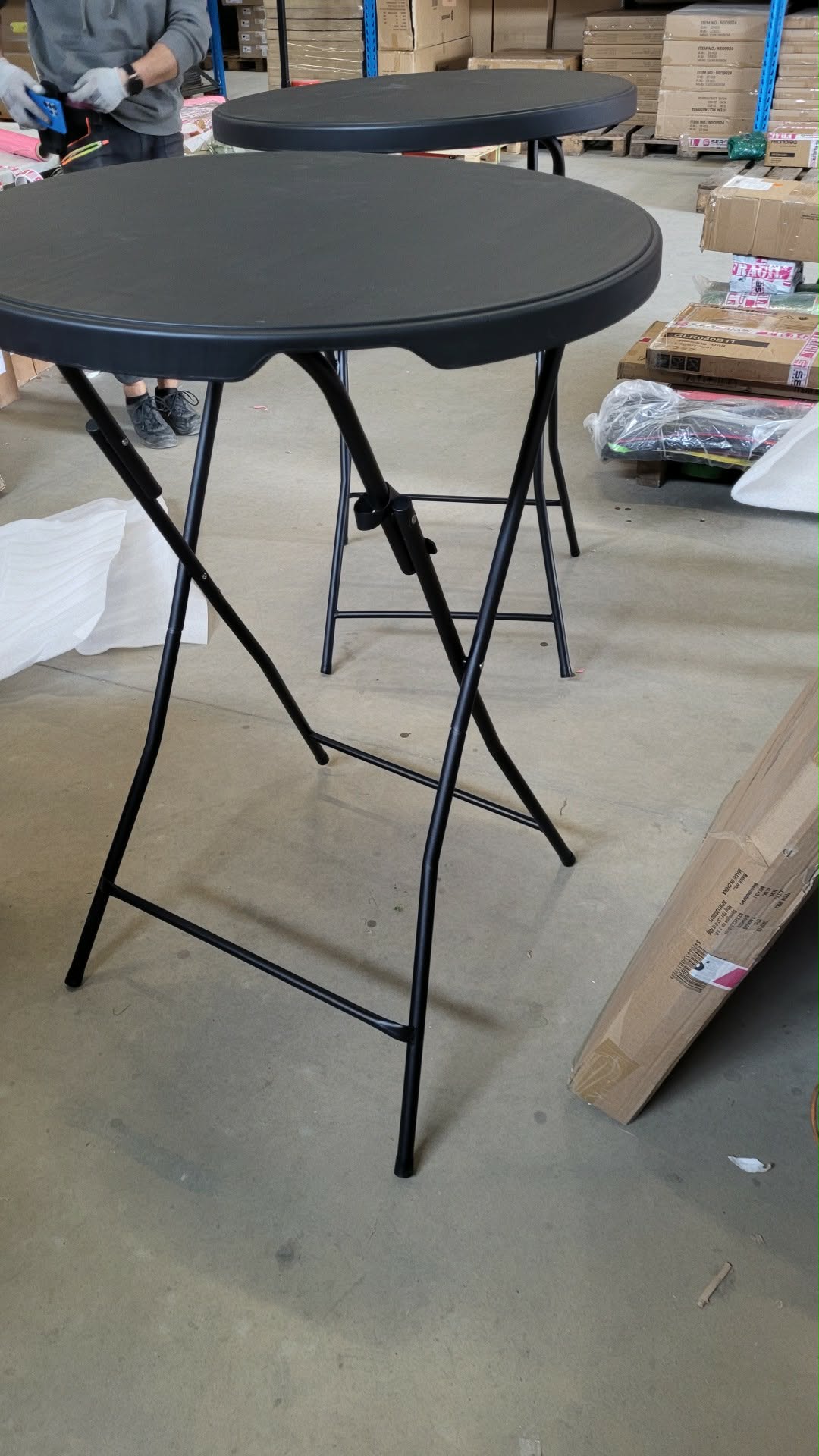 RESIGILAT: Masa catering profesionala pentru evenimente, inalta, cu picioare metal pliabile, rotunda, d 80 cm, h 110 cm, negru - imagine 2