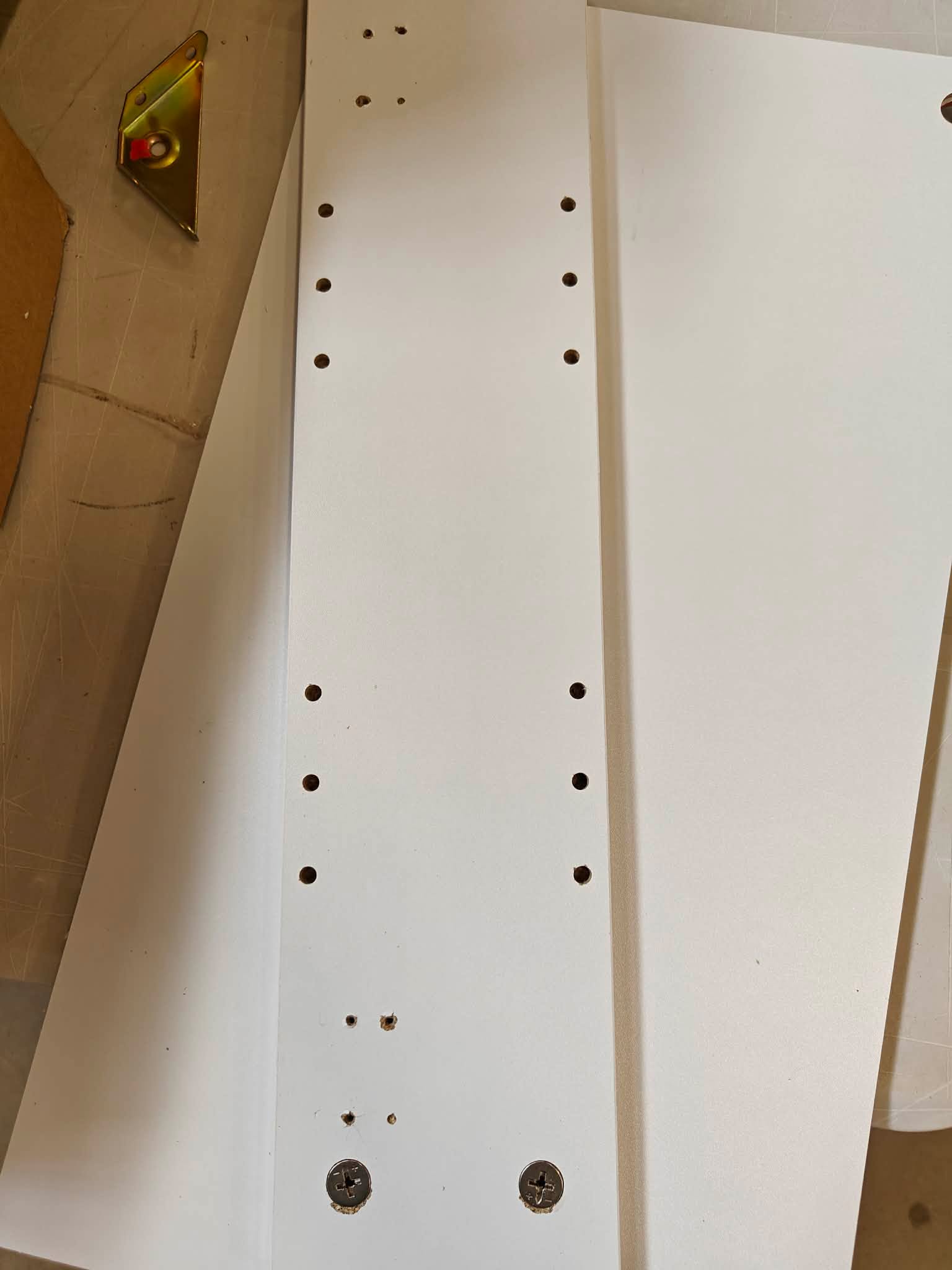 RESIGILAT: VASAGLE Dulap suspendat pentru baie cu 3 usi, oglinda si rafturi reglabile, PAL si sticla, 60x15x55 cm, alb - imagine 2