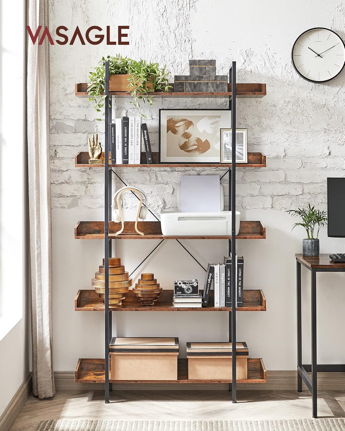 VASAGLE Biblioteca cu 5 rafturi tip tava cu margini de protectie, structura metalica, stil industrial, 100x28x178 cm, maro rustic - imagine 7