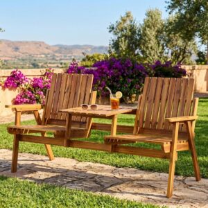 Banca de gradina 153x65x82 cm, 2 locuri, cu raft lateral, lemn de salcam, maro