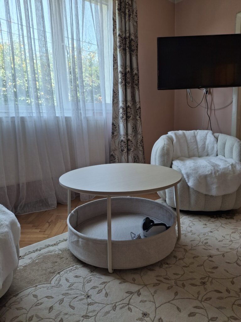 Image #1 from Rodica Iacob