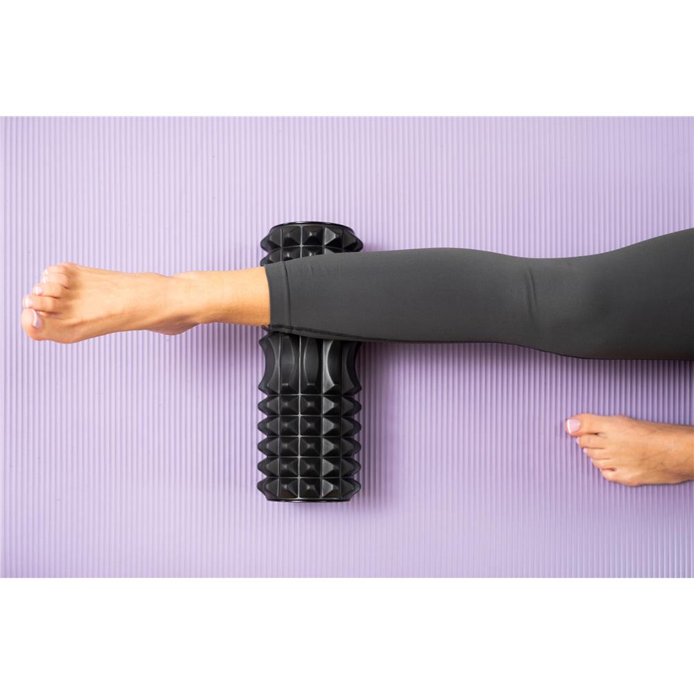 Rola pentru masaj si stretching din spuma EVA, duritate medie 55 Shore A, 33x13 cm, negru - imagine 16