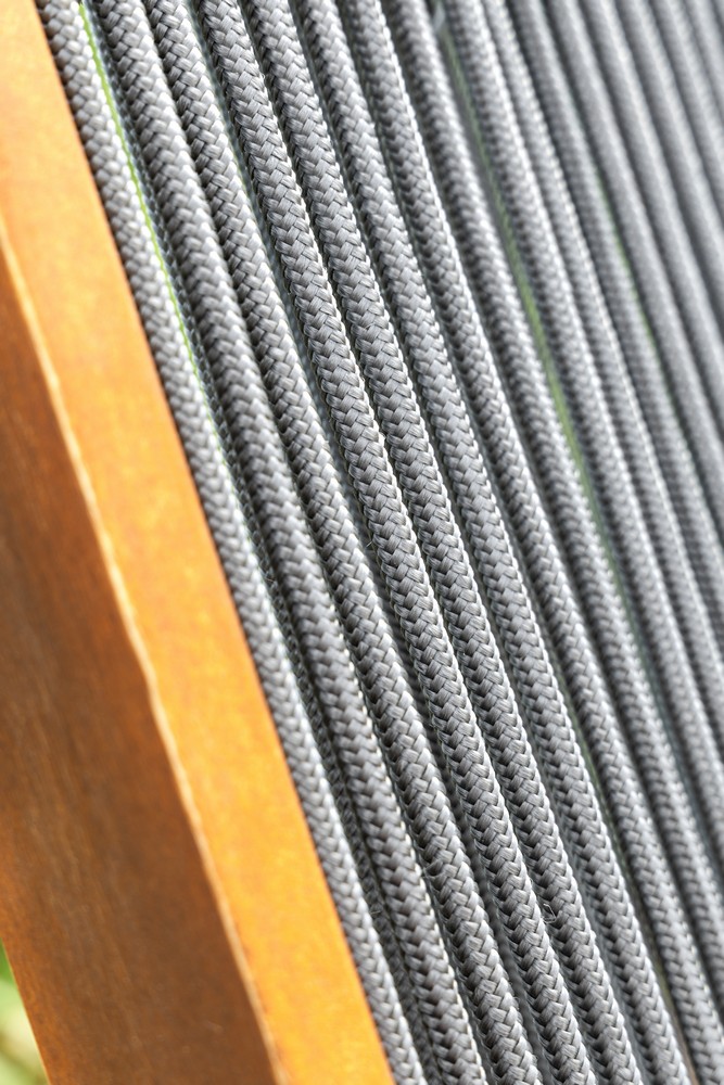 Set 2 scaune pliabile de gradina Sydney, cadru din lemn de salcam si sezut cu spatar din franghie paracord pentru confort si ventilatie, depozitare compacta pentru economisirea spatiului, capacitate 120 kg, 55x62x89 cm, natur - imagine 6