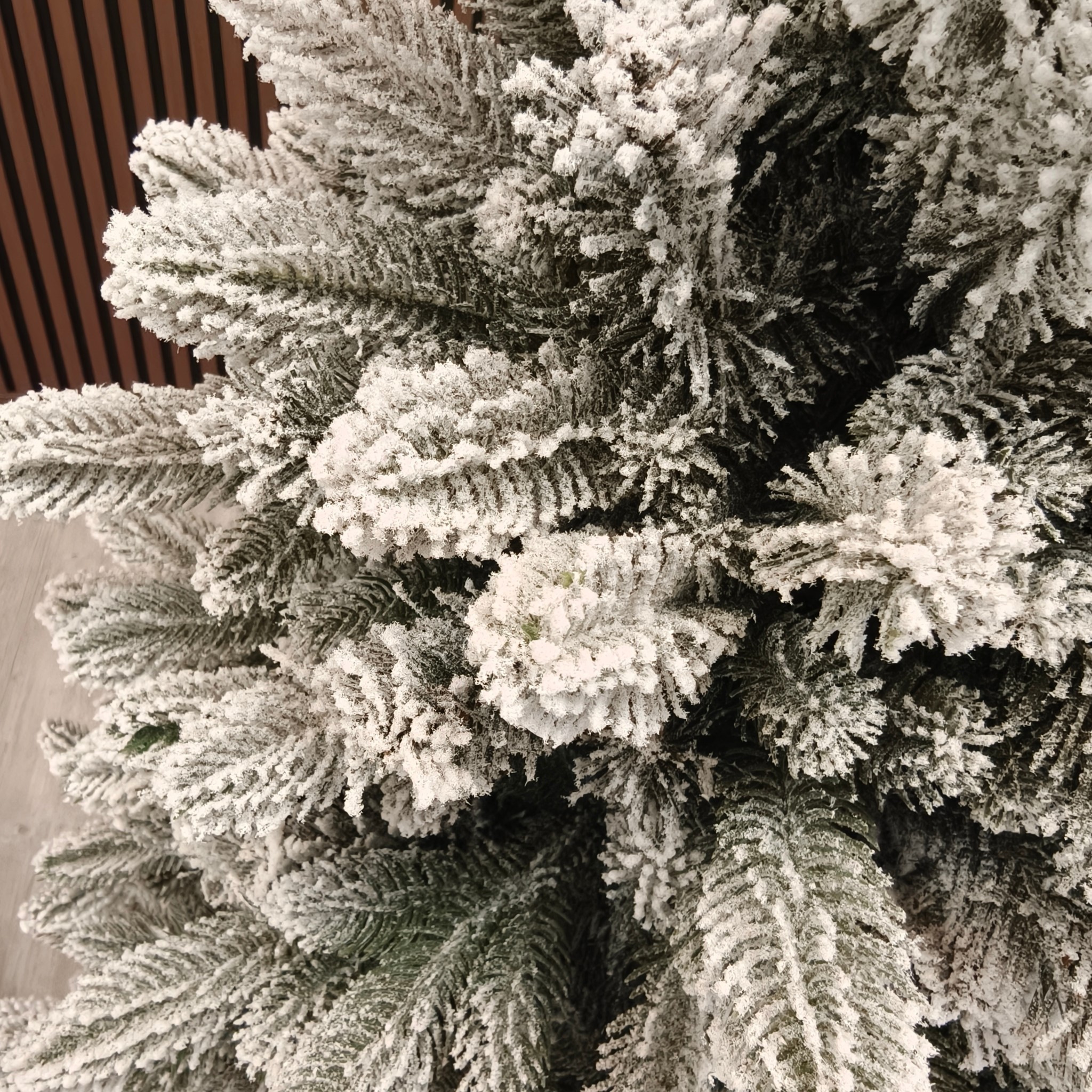 Brad artificial Christmas Deluxe by Sersimo, Global nins, mix 2D+3D, 150cm - imagine 16