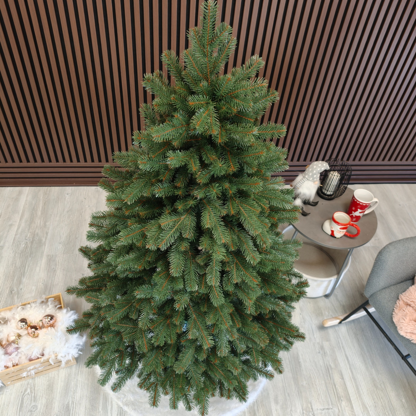 Brad artificial Christmas Deluxe by Sersimo, Kovalivska verde, 3D, 150cm - imagine 13