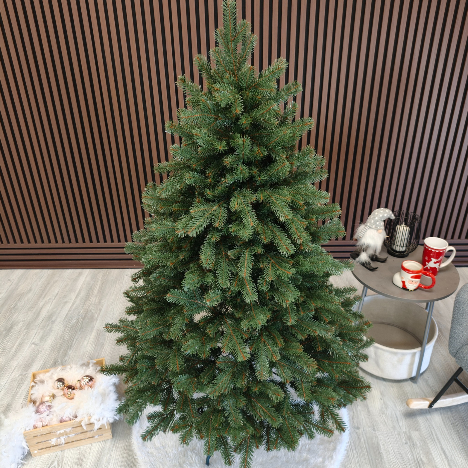 Brad artificial Christmas Deluxe by Sersimo, Kovalivska verde, 3D, 150cm - imagine 4