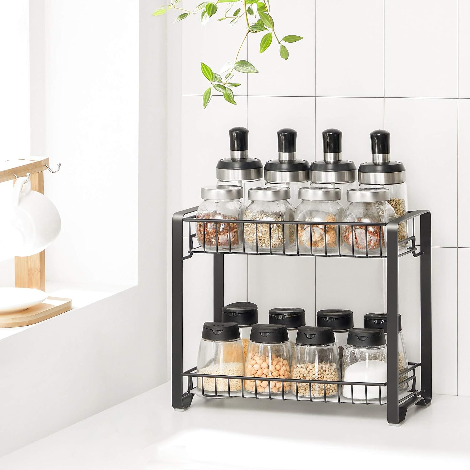 SONGMICS Raft organizator pentru bucatarie cu 2 niveluri pentru condimente si accesorii, structura metalica rezistenta din otel, utilizare multifunctionala in bucatarie, baie sau birou, 31x16x26 cm, negru - imagine 3